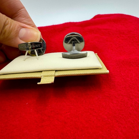 Blueberry Men’s Cufflinks - Picture 3 of 4